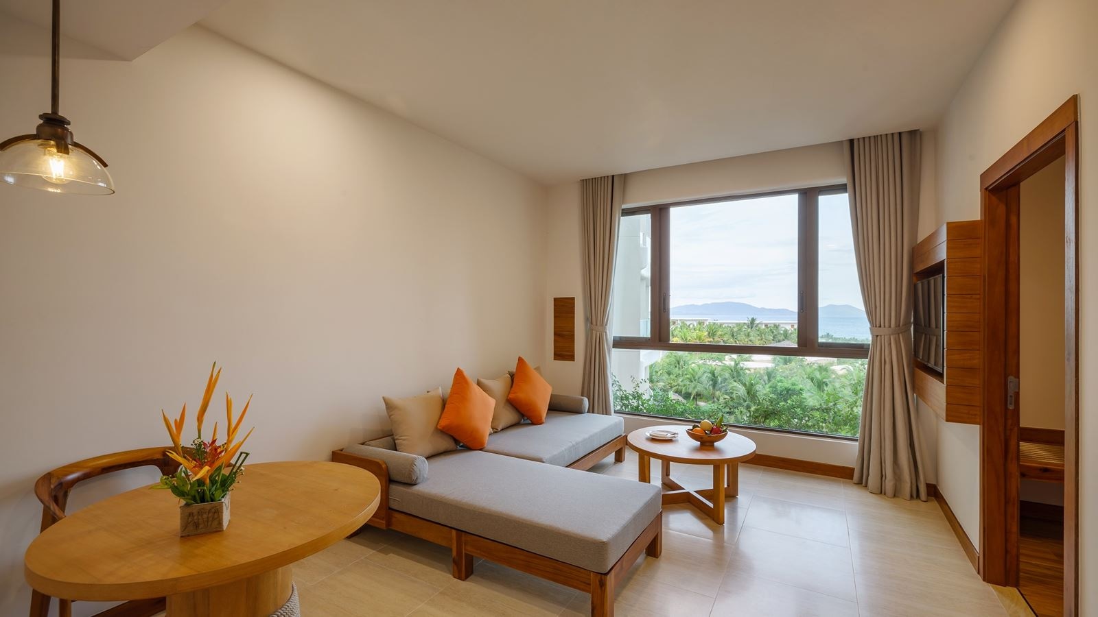 rooms-suite-1-bedroom-seaview