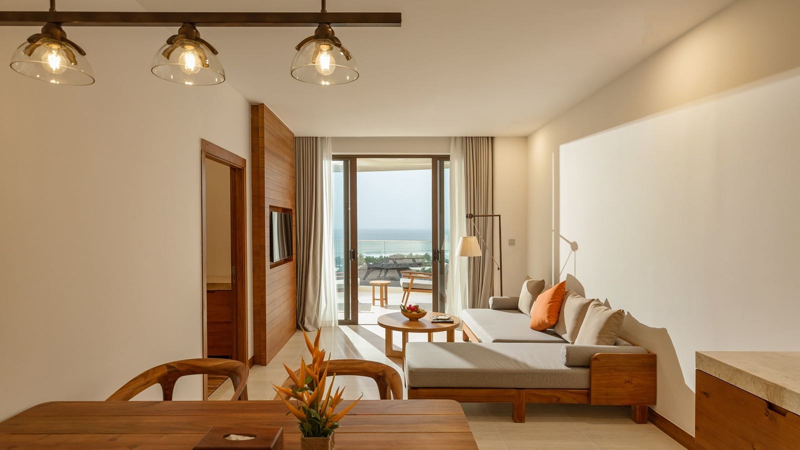 rooms-suite-2-bedroom-seaview