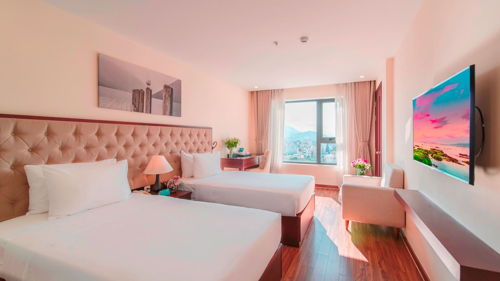 rooms-deluxe-city-view