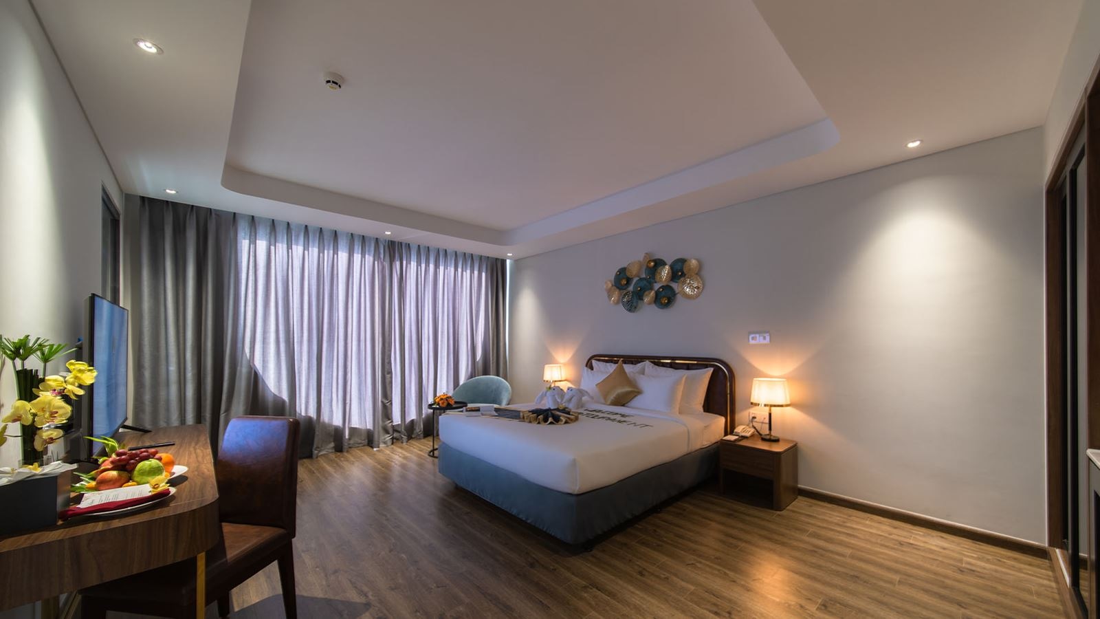 rooms-senior-deluxe-double-city-view-child-without-extra-bed