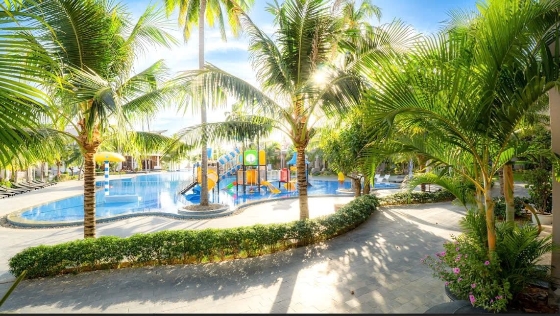 rooms-premium-pool-view-child-without-extra-bed