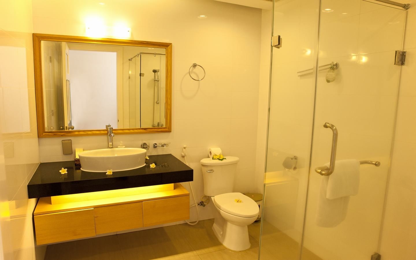 rooms-2bedroom-garden-view