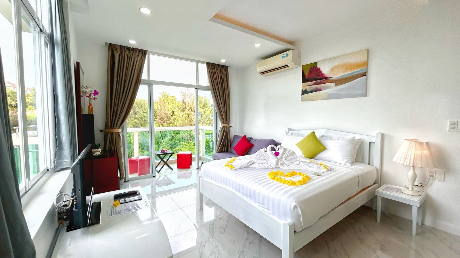 rooms-studio-1bedroom-child-without-extra-bed