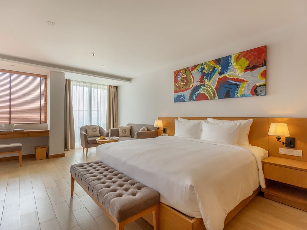 rooms-grand-ocean-view