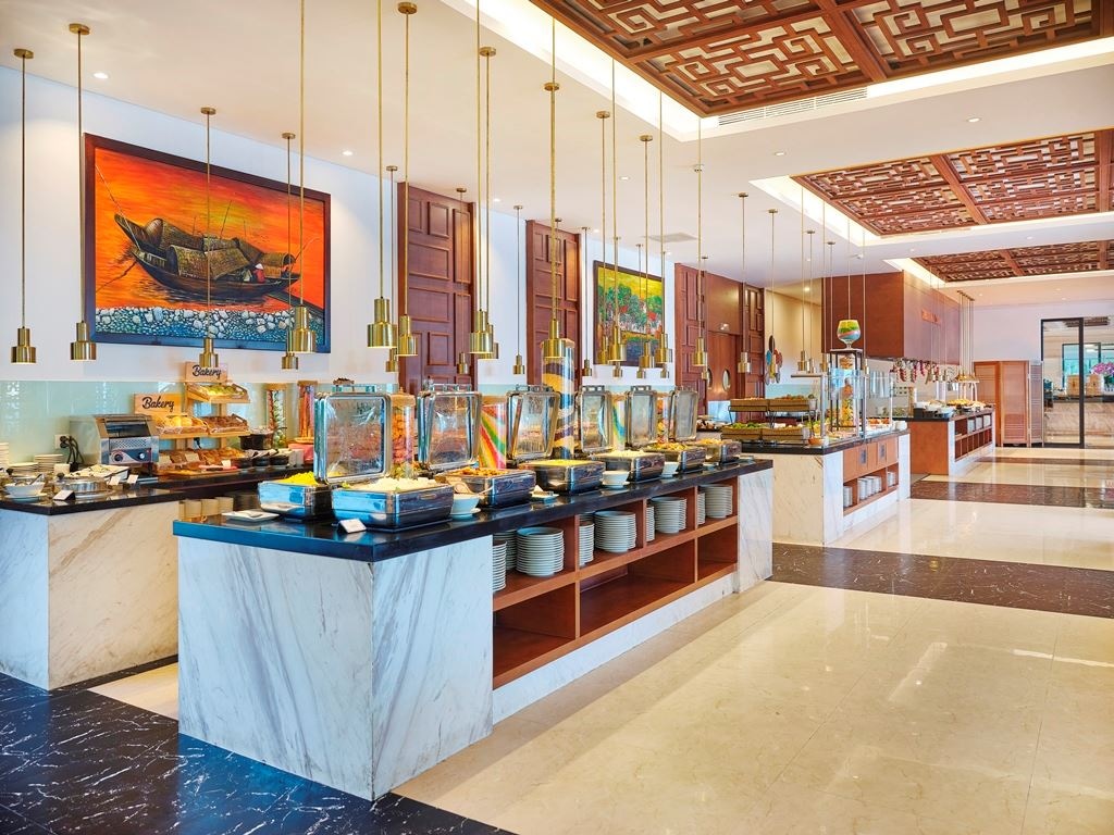 restaurants-mazzini-italian-restaurant--for-guests-in-building