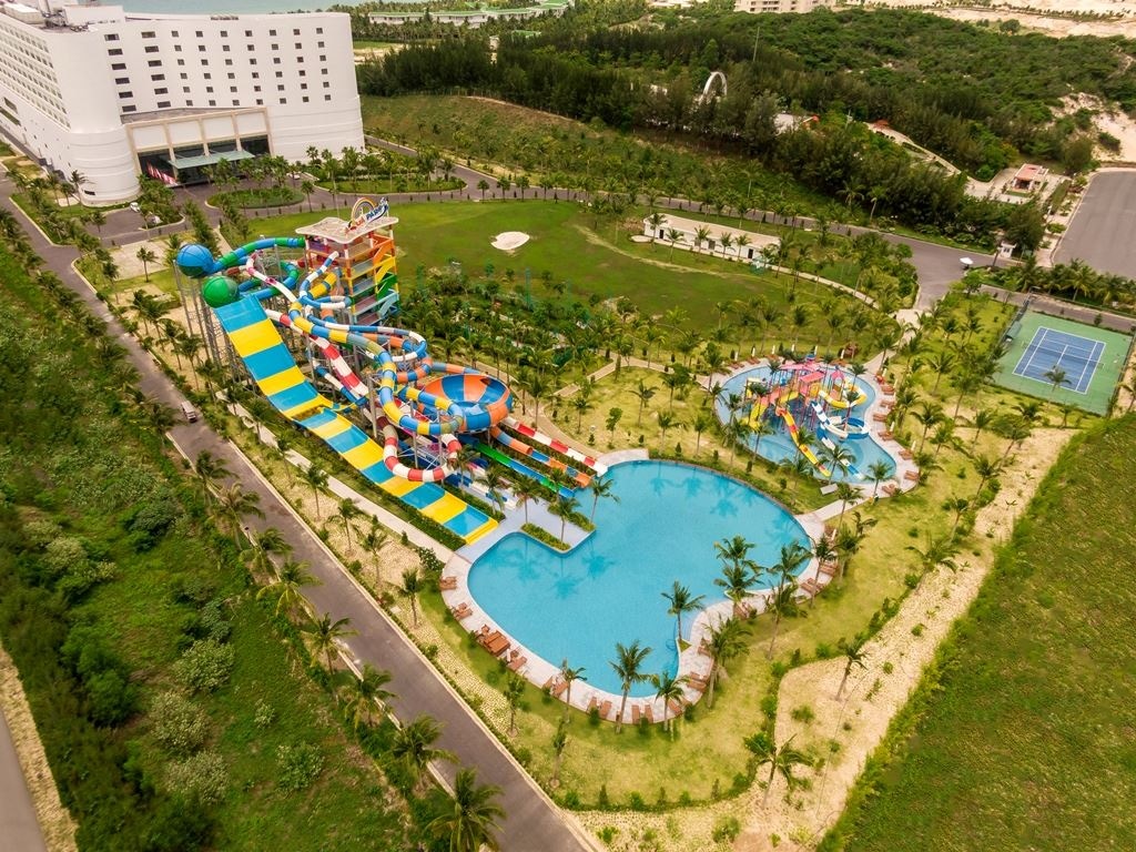 water-park-water-park