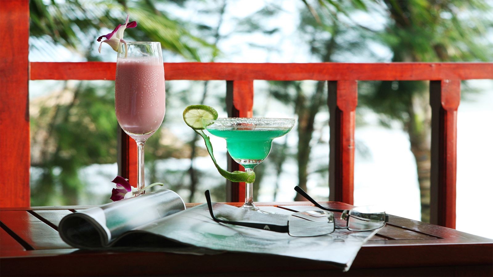 rooms-room-deluxe-seaview-balcony-child-without-extra-bed