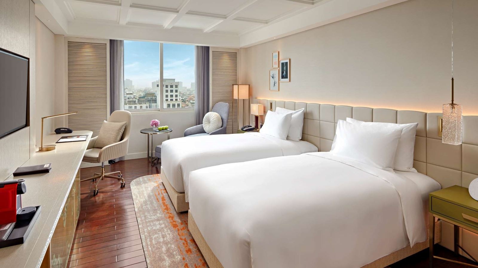 rooms-executive-room