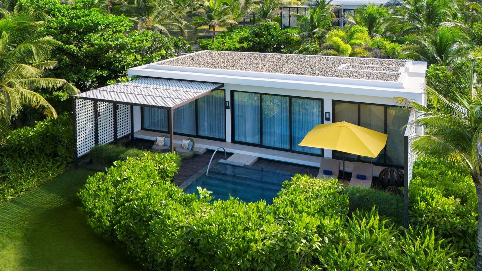 rooms-1-bedroom-villa-with-plunge-pool-child-without-extra-bed