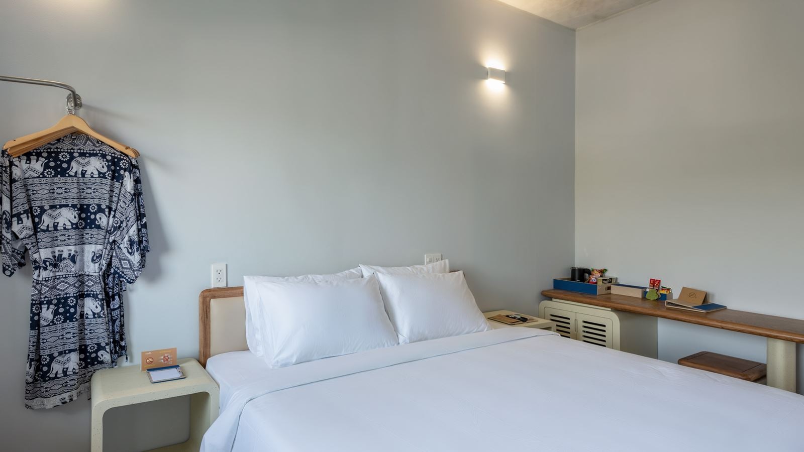 rooms-superior-with-balcony