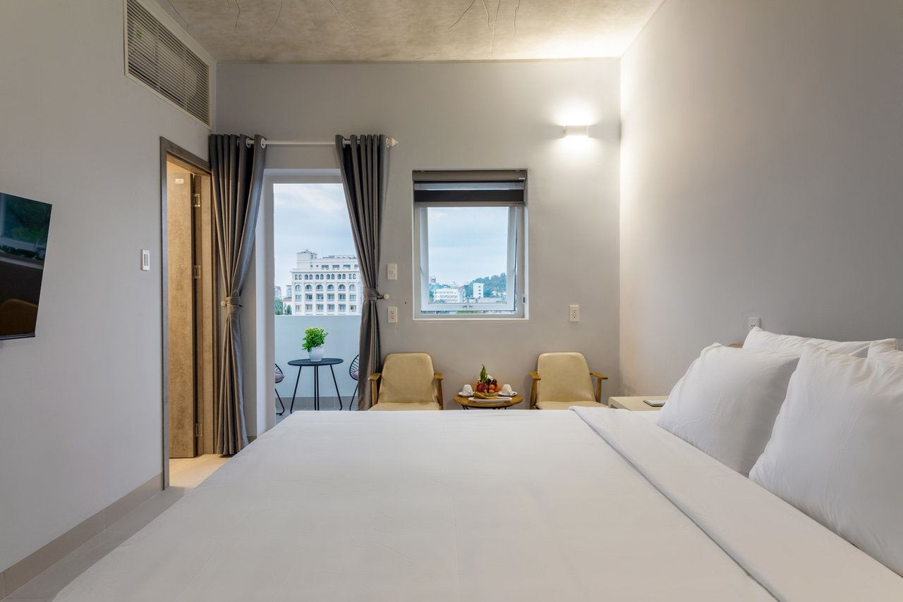 rooms-deluxe-with-balcony-child-without-extra-bed