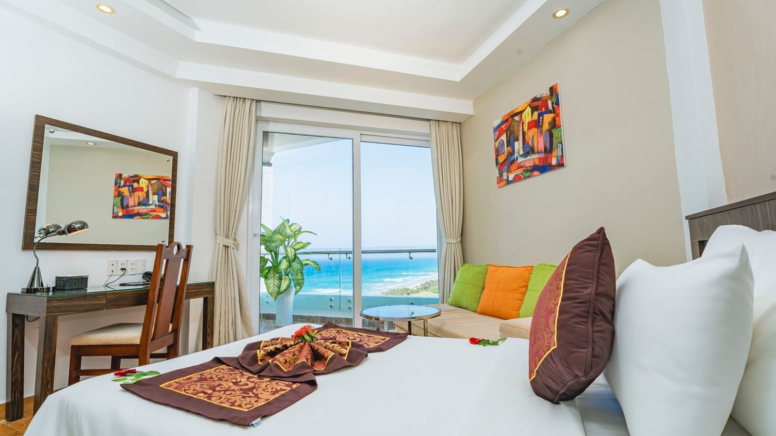 rooms-premium-sea-view-with-balcony