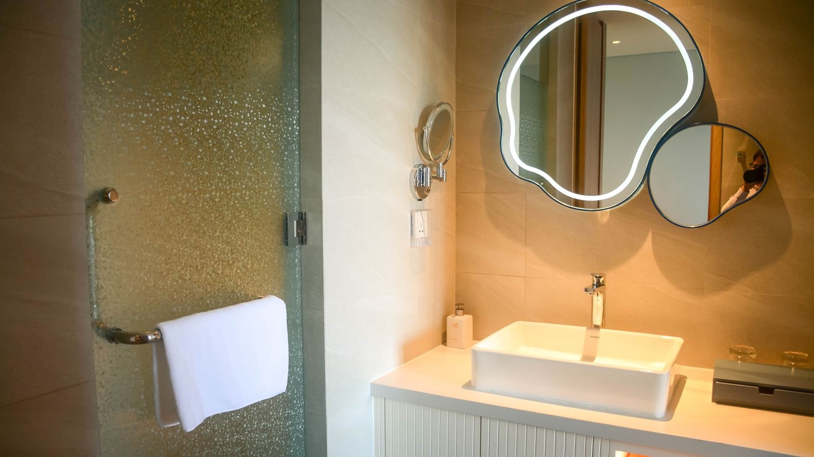 rooms-deluxe-ocean-view-child-without-extra-bed