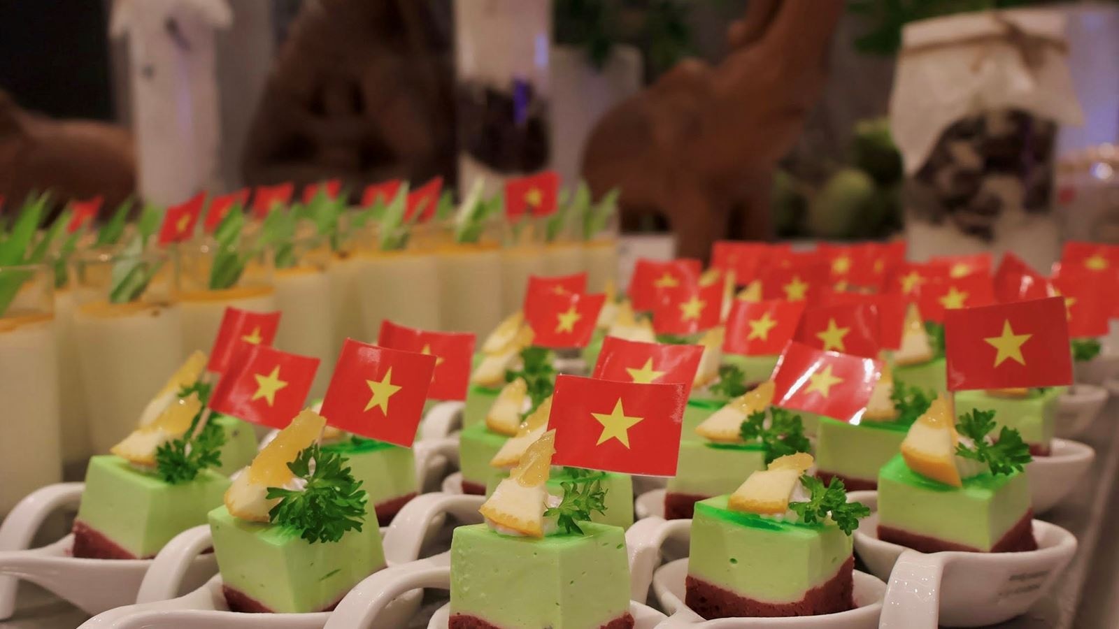 restaurants-restaurant