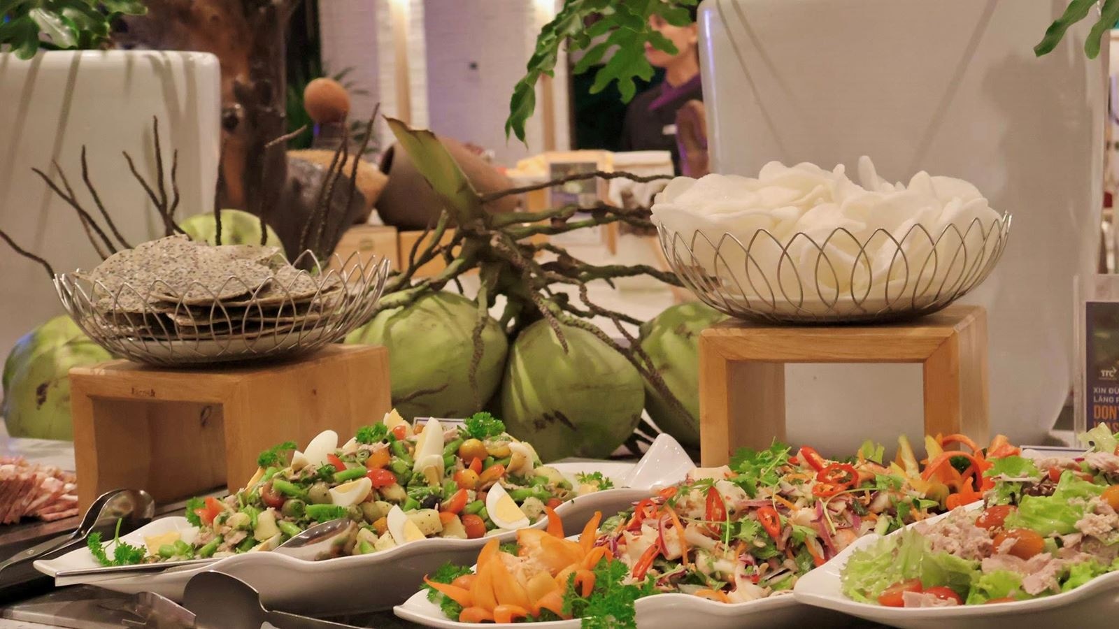 restaurants-restaurant