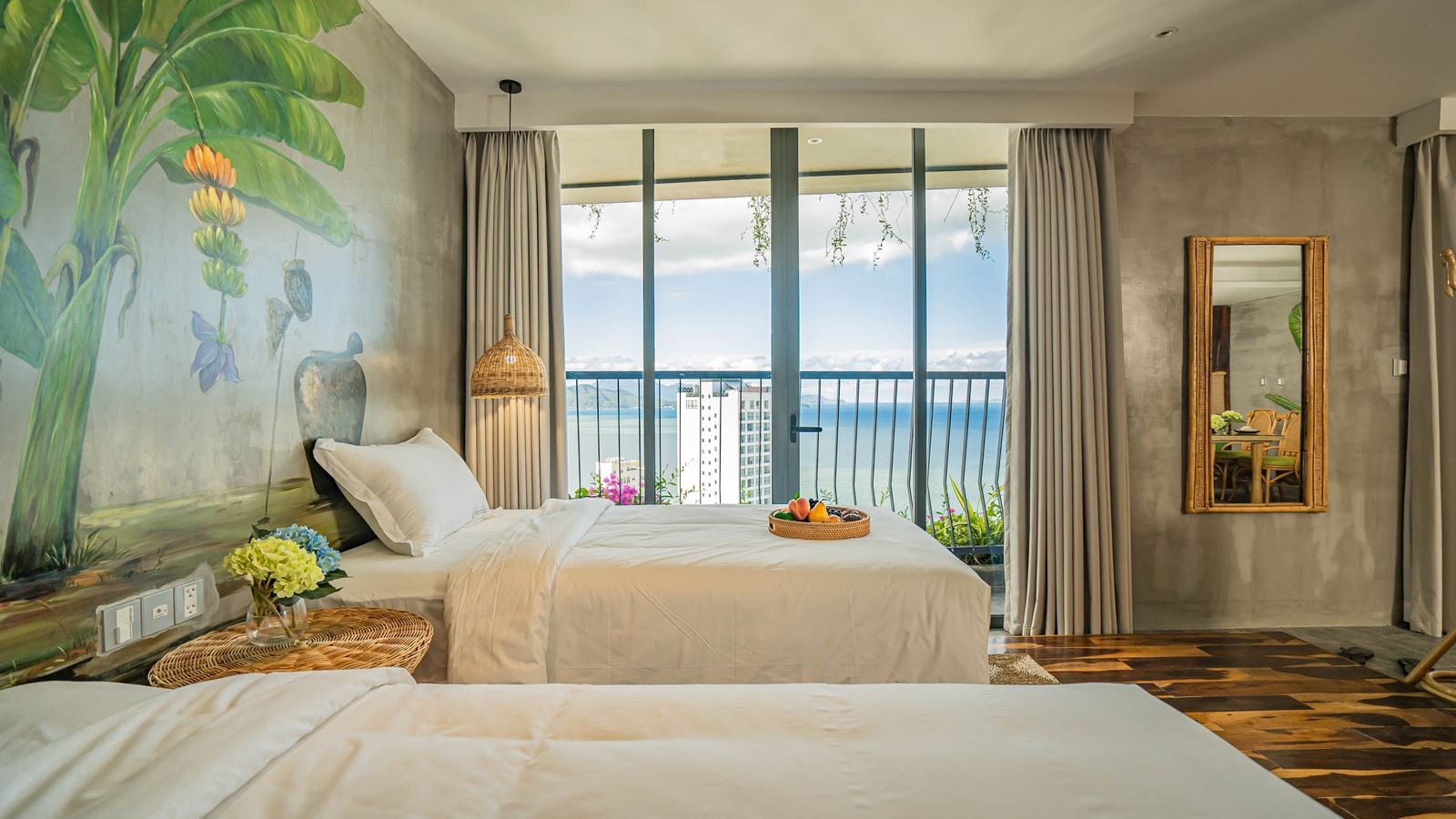 rooms-banana-oasis-with-balcony