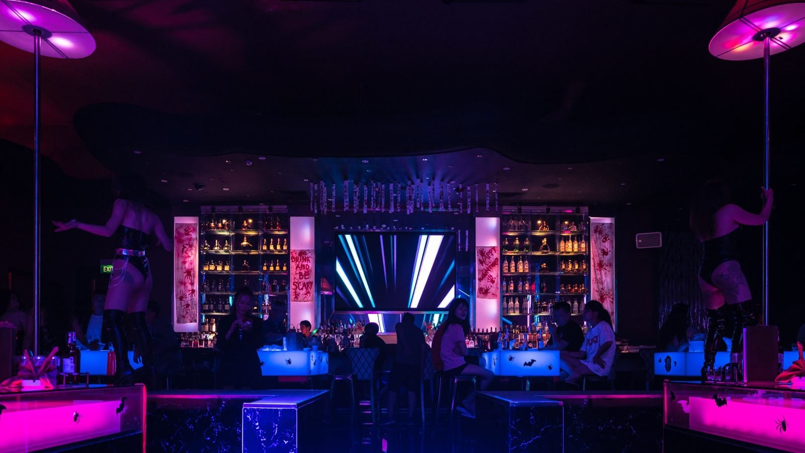 bars-roxy-night-club