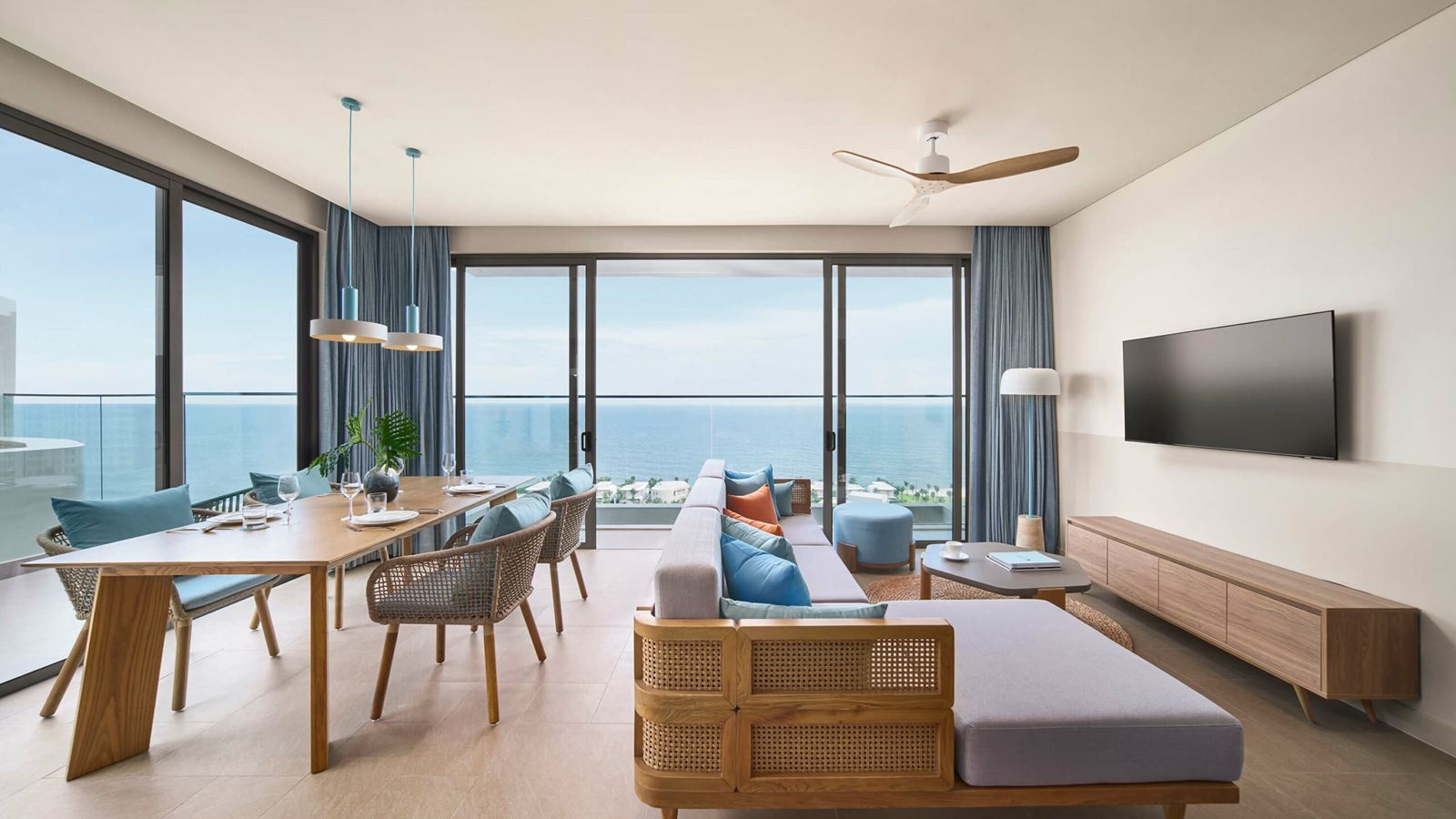 rooms-2bedroom-skypool-penthouse-ocean-view