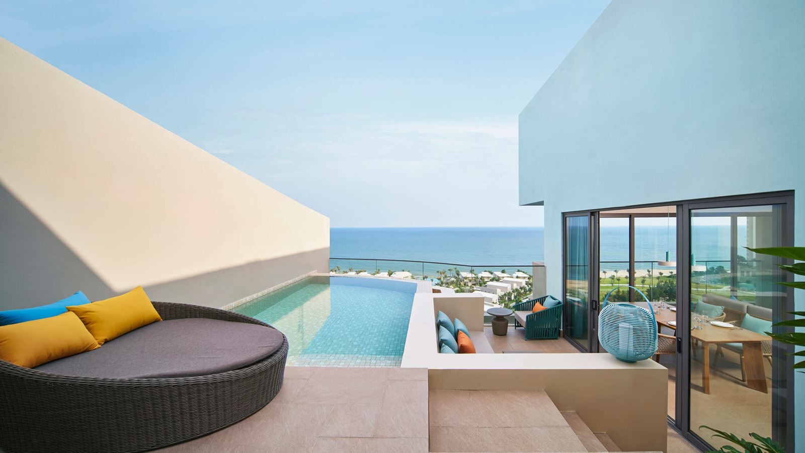 rooms-2bedroom-skypool-penthouse-ocean-view