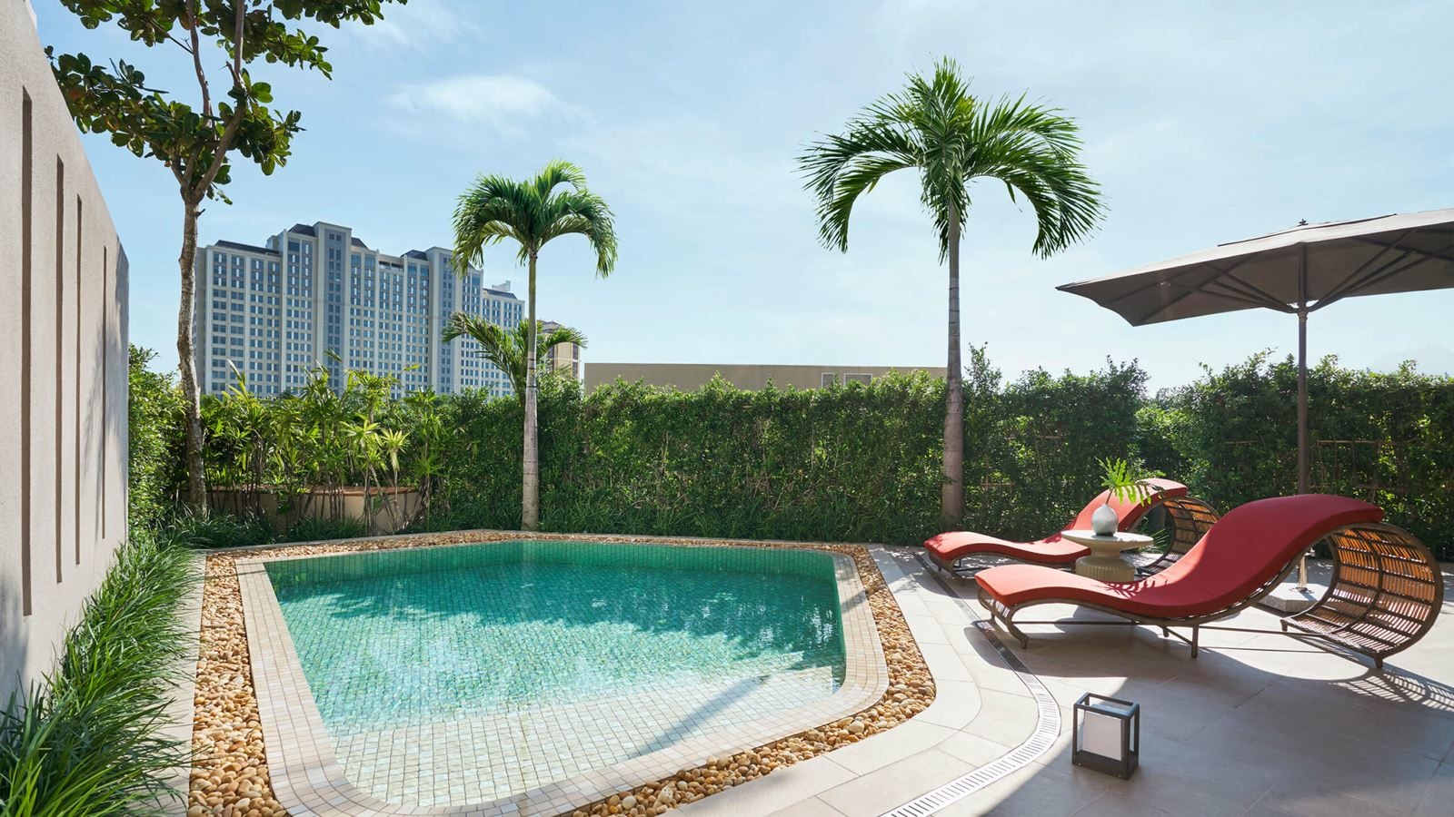 rooms-2bedroom-garden-pool-villa