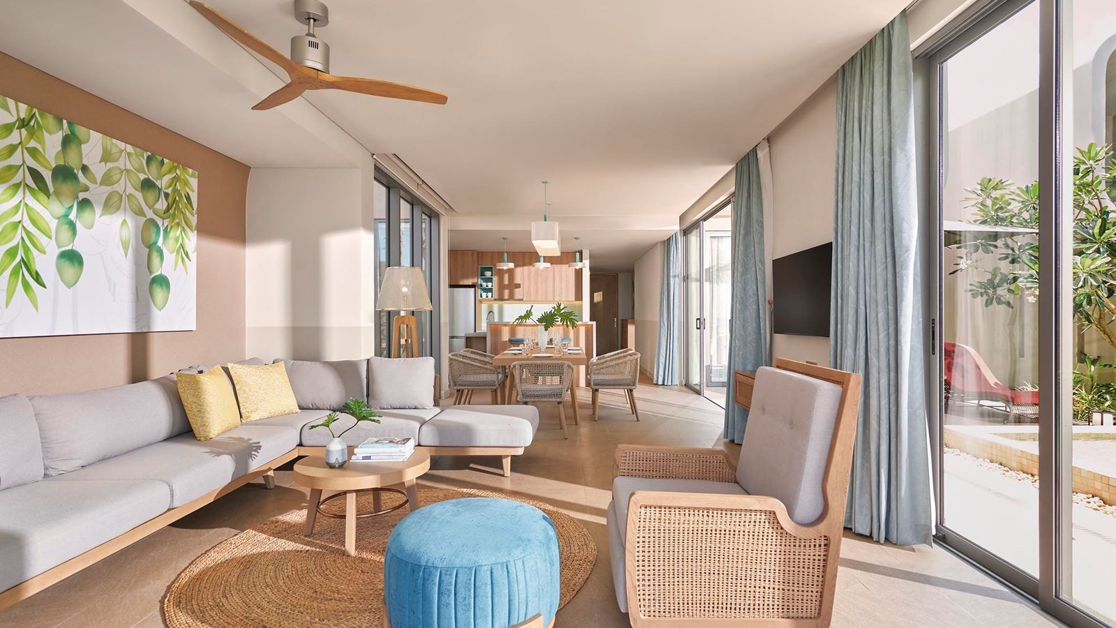 rooms-3bedroom-oceanfront-pool-villa