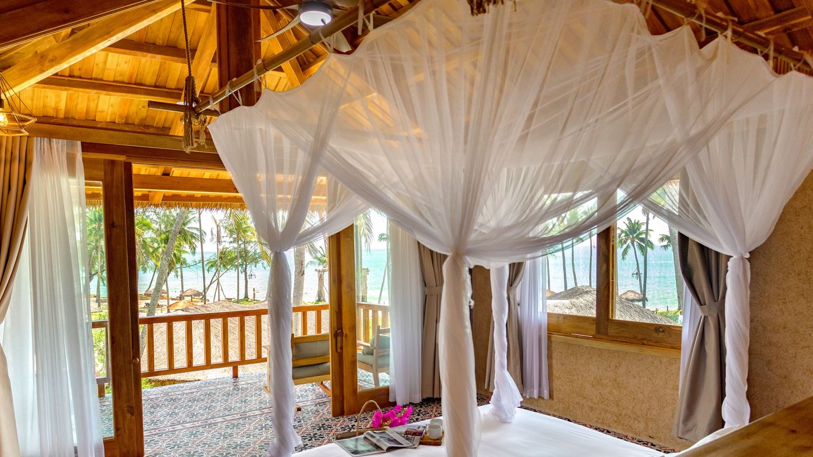 rooms-premium-ocean-breeze-with-ocean-view