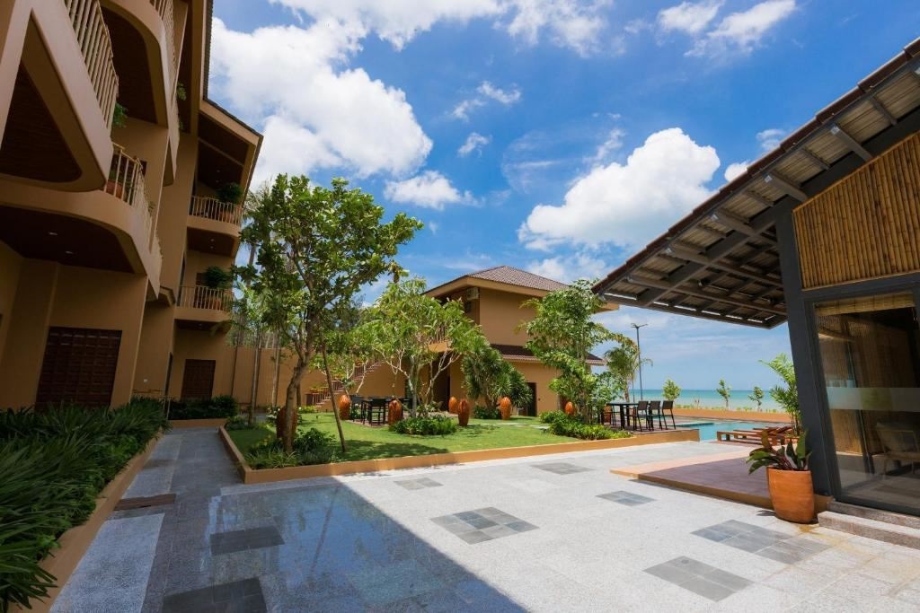 restaurants-pandora-ocean-breeze