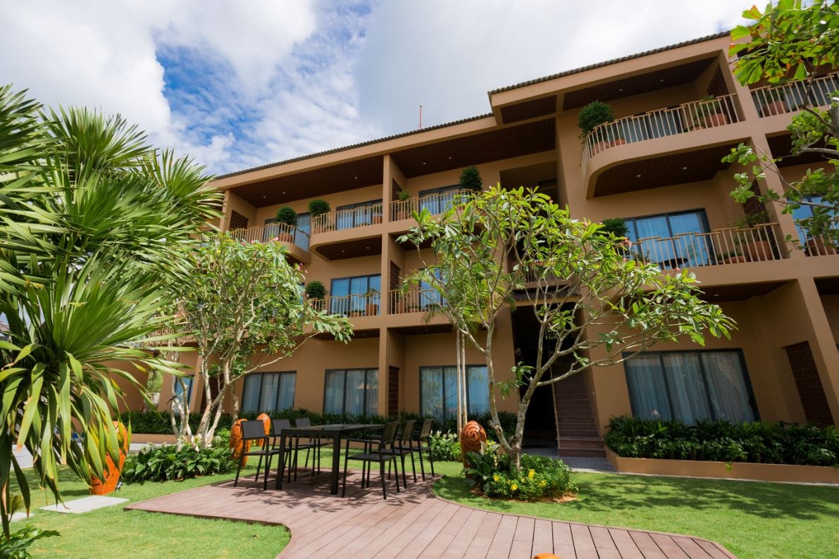 general-main-building