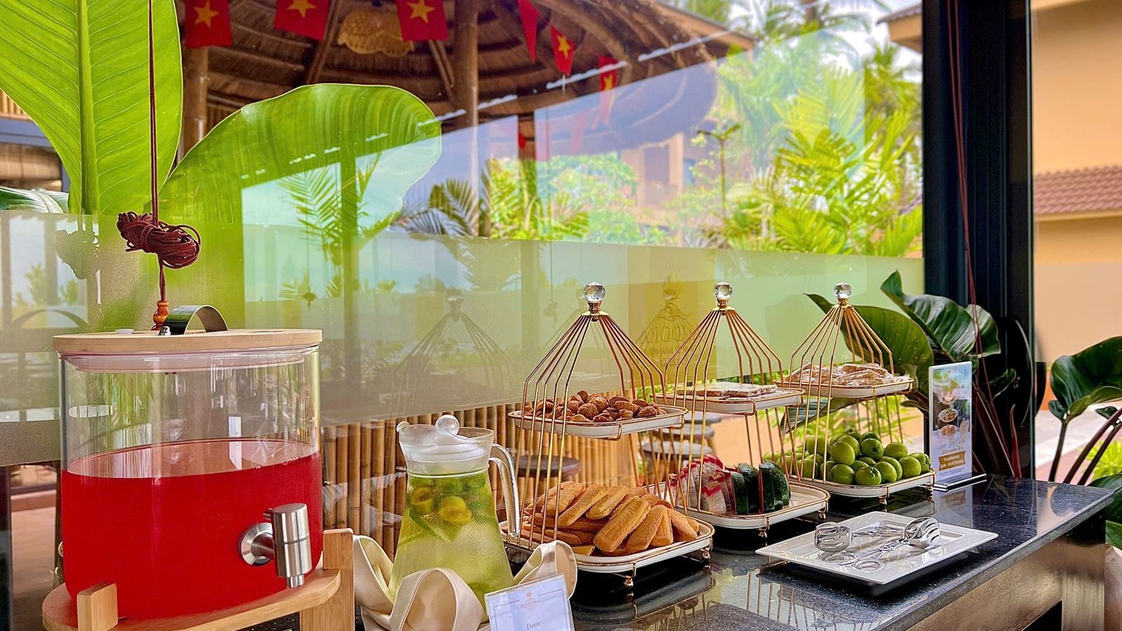 restaurants-pandora-ocean-breeze