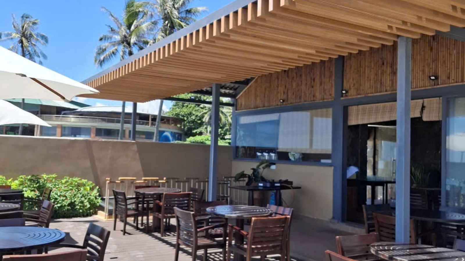 restaurants-pandora-ocean-breeze