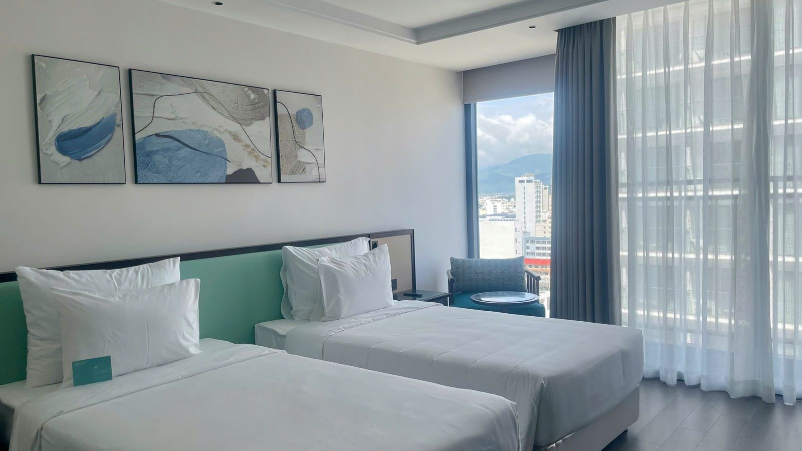 rooms-senior-deluxe-child-without-extra-bed