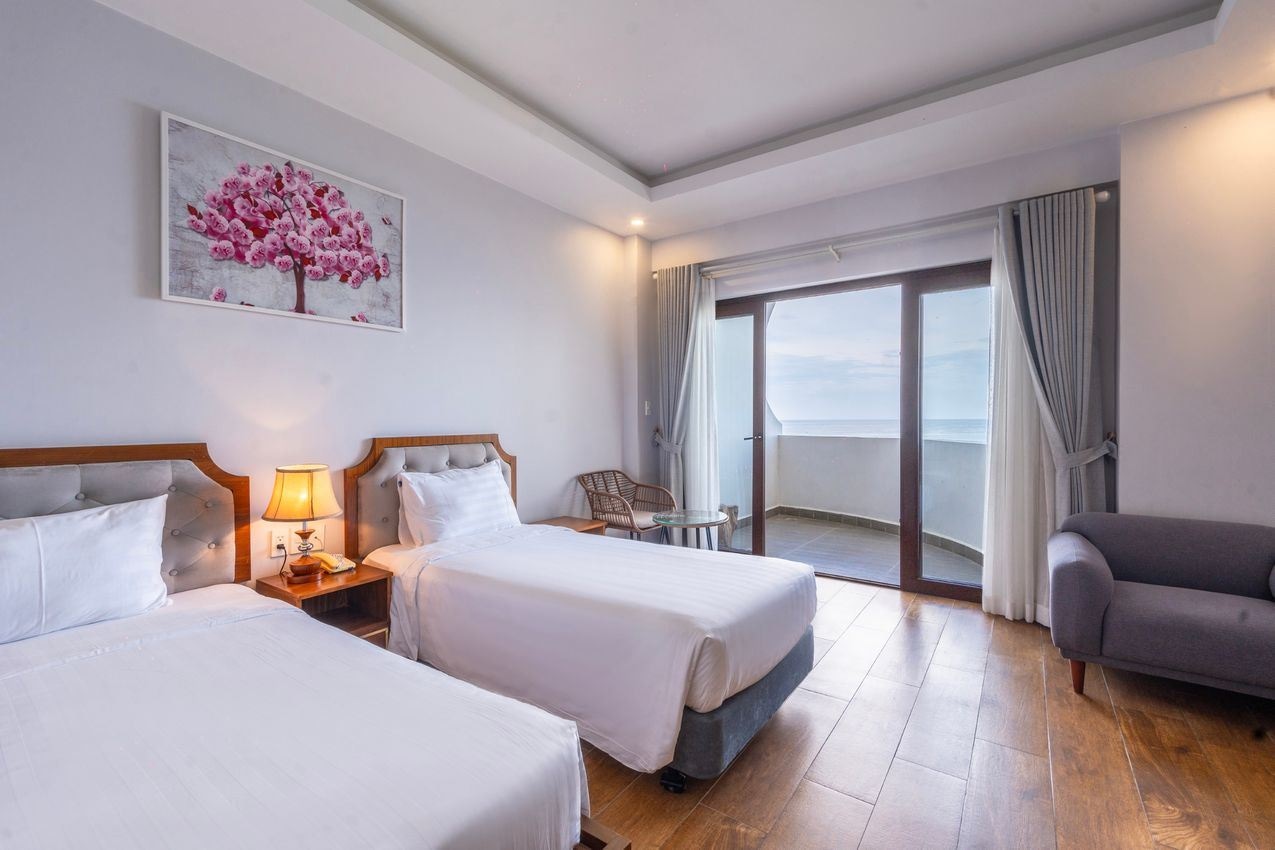 rooms-executive-sea-view-triple