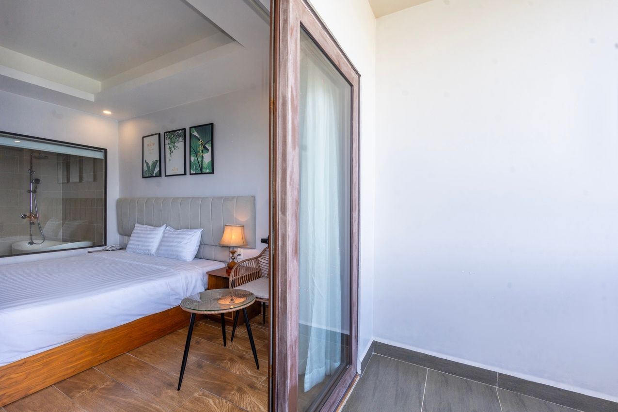 rooms-suite-oceanfront