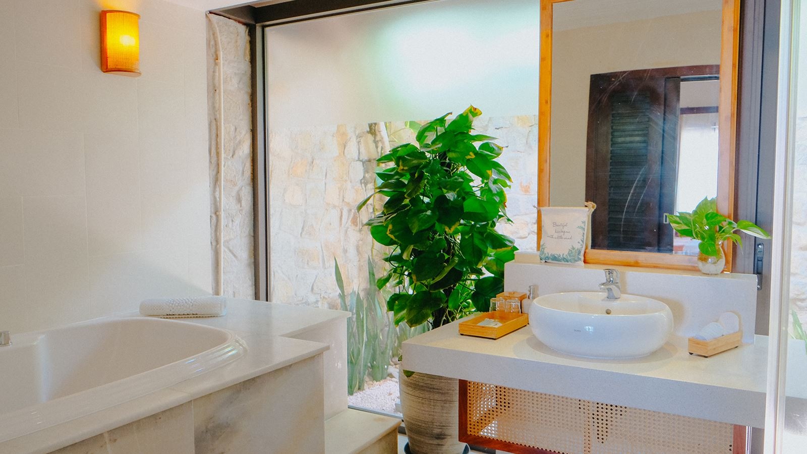 rooms-bungalow-garden-view