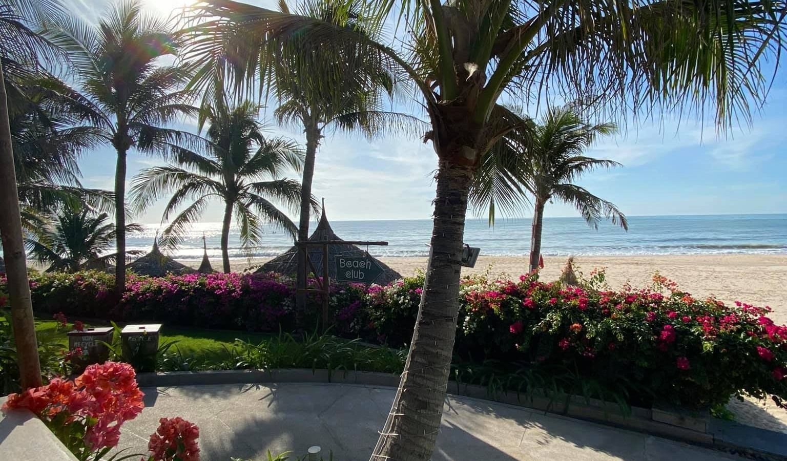 rooms-beachfront-bungalow-child-without-extra-bed