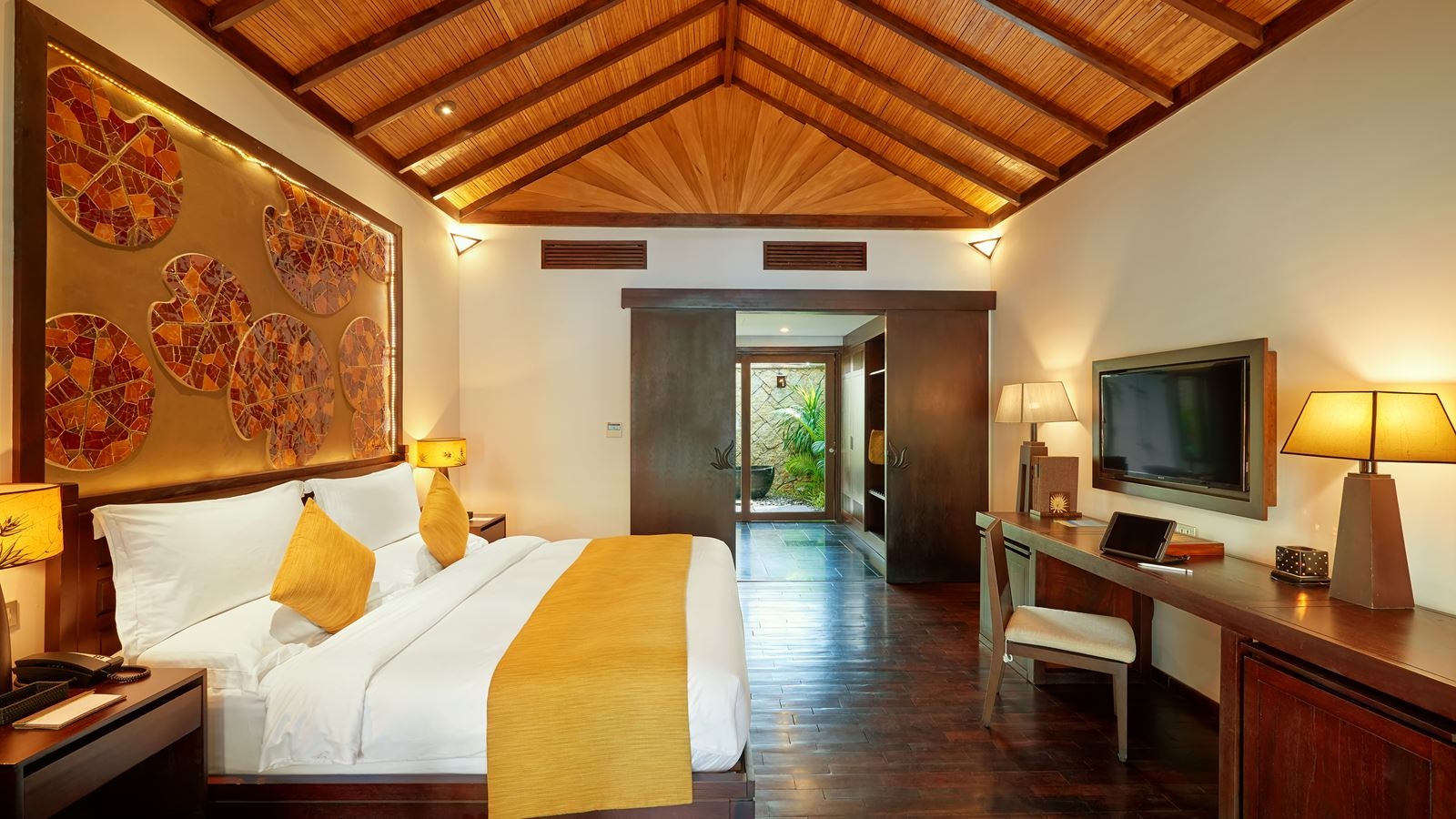 rooms-premier-deluxe-villa-oceanview