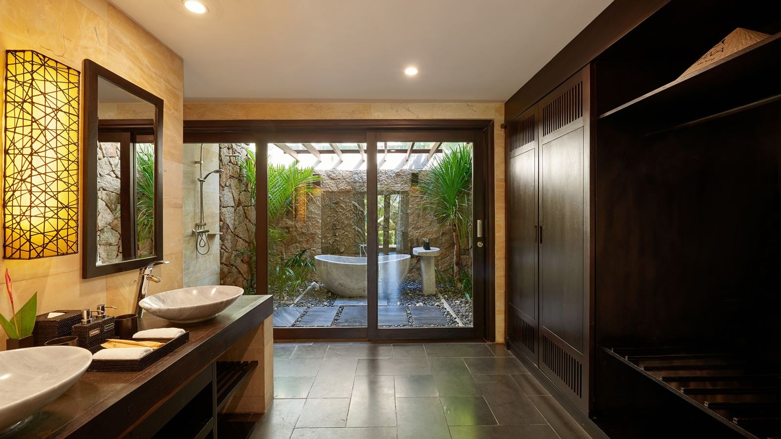 rooms-premier-deluxe-villa-gardenview