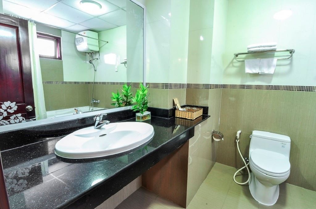 rooms-superior-with-corridor-view