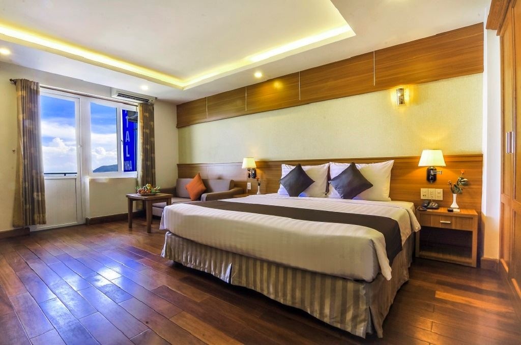 rooms-senior-deluxe-sea-view