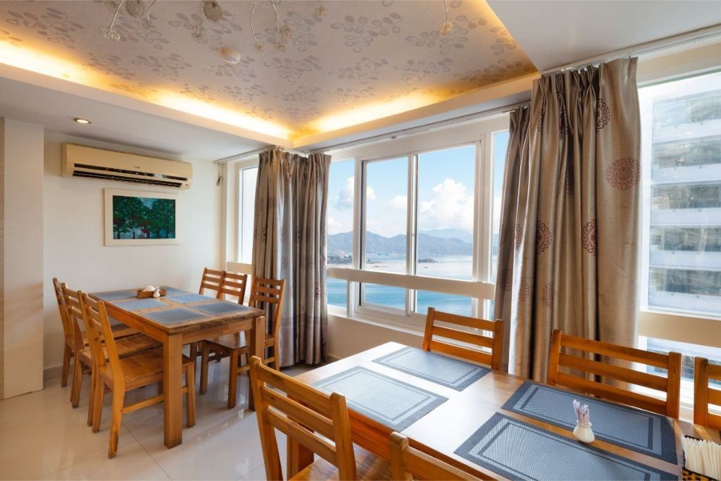 restaurants-sealight-hotel