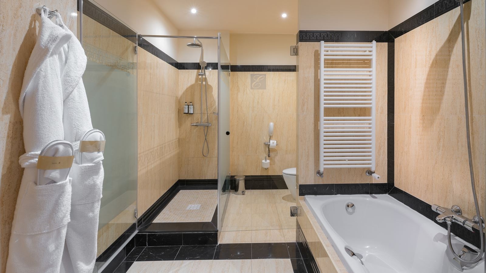 rooms-junior-suite-sea-view-balcony-or-terrace