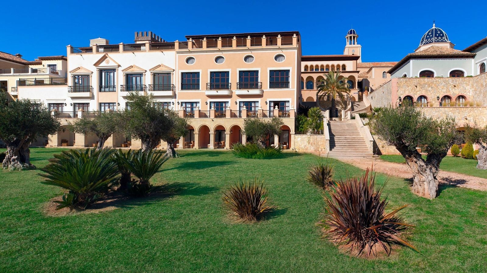 general-main-building