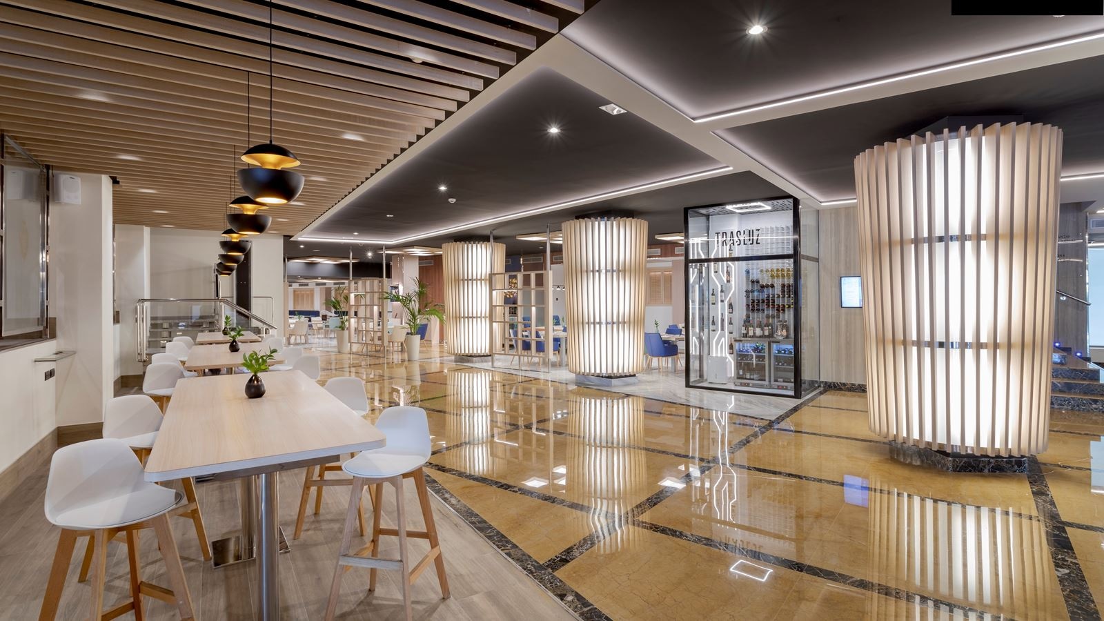 restaurants-trasluz-restaurant