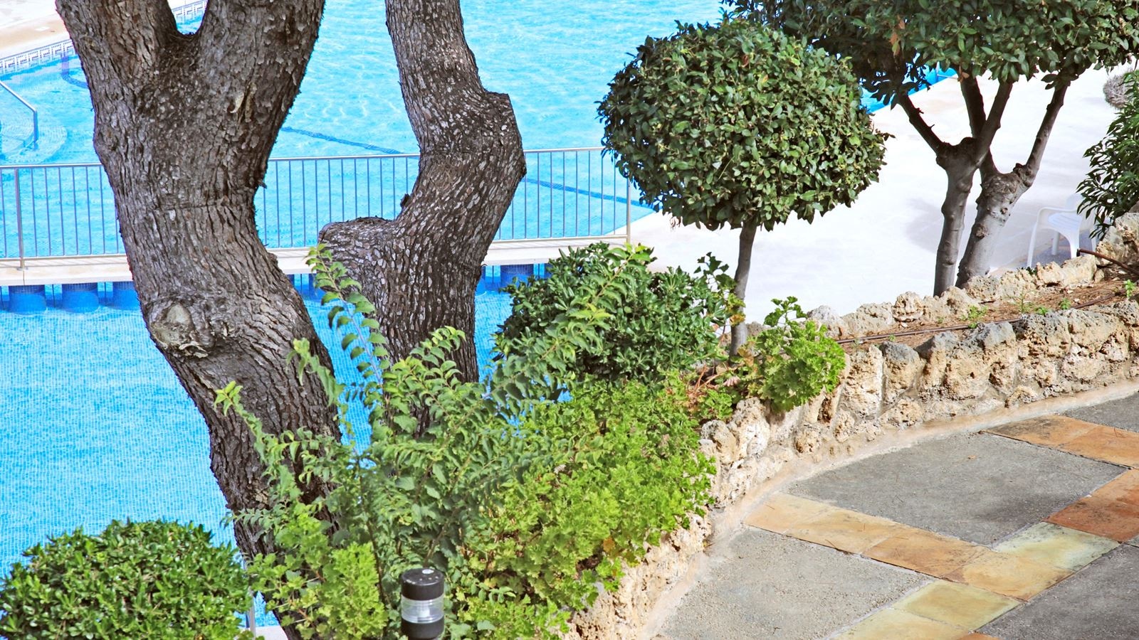 pools-outdoor-childrens-pool