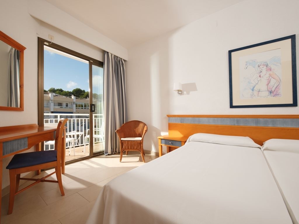 rooms-double-for-single-use