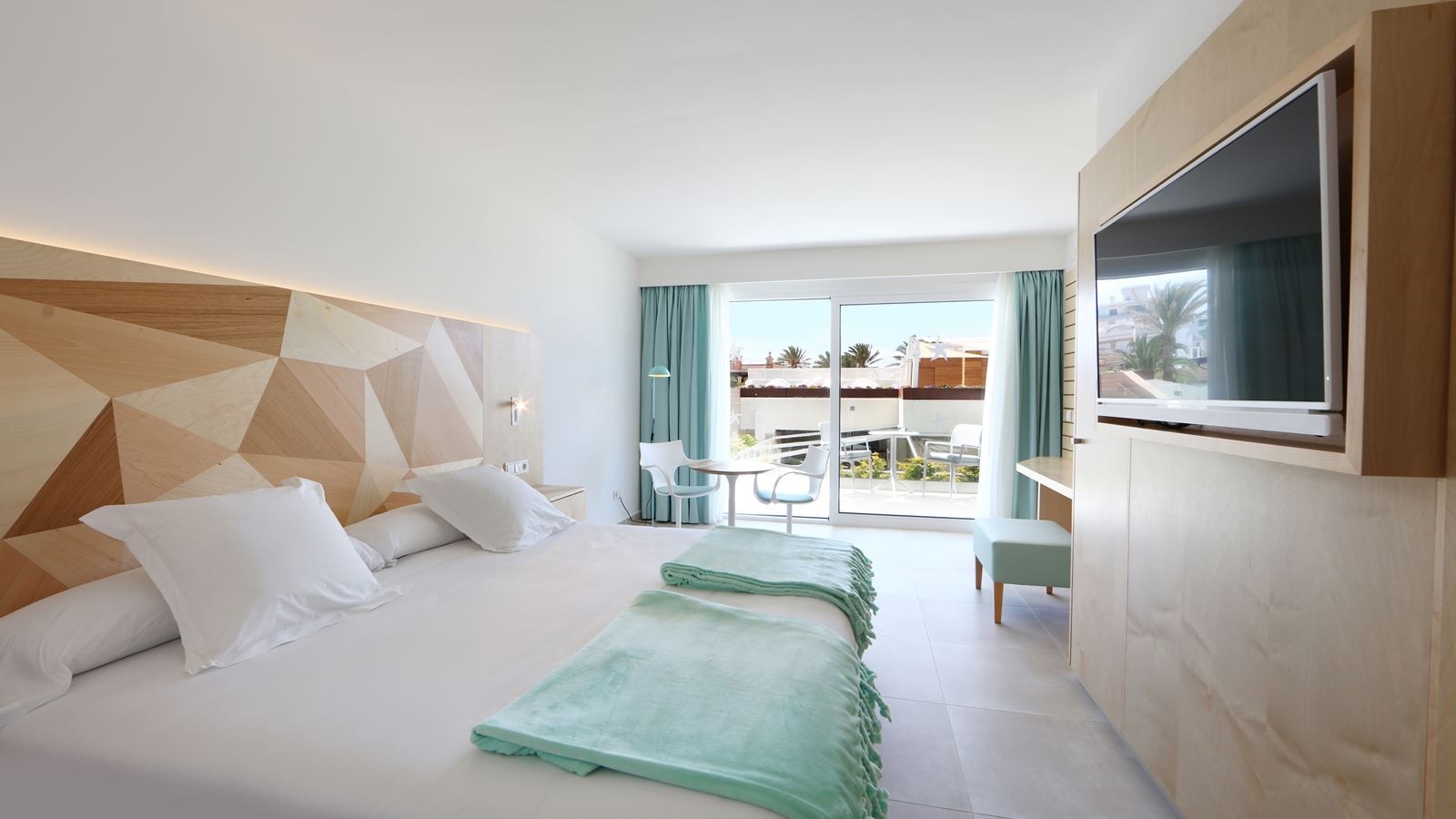 rooms-double-room-sea-view