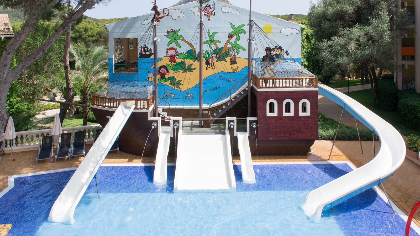 pools-outdoor-childrens-pool