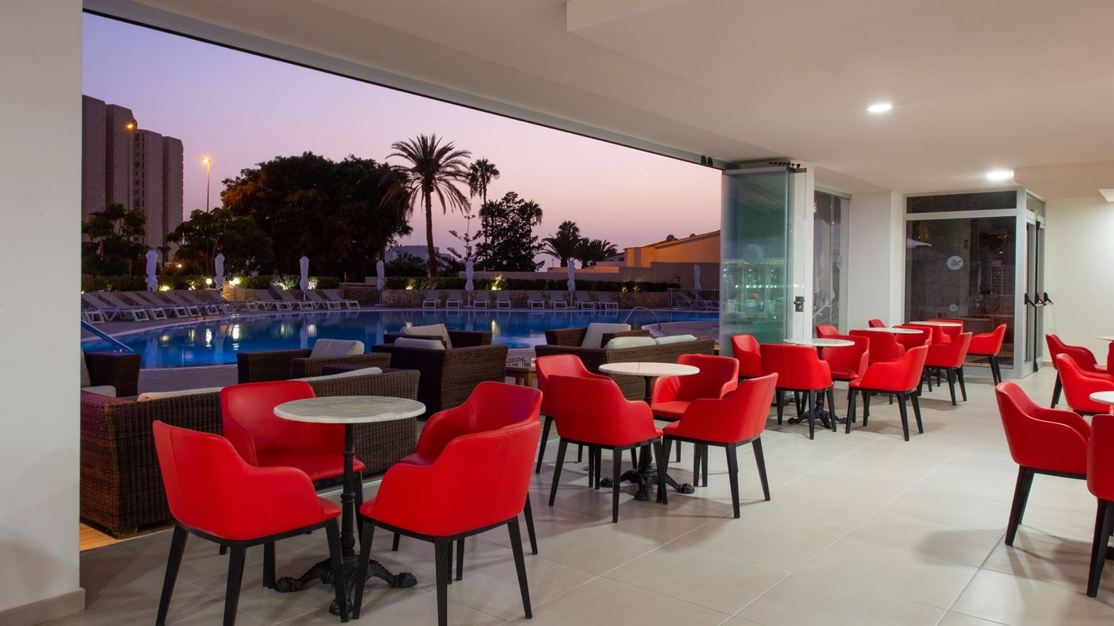 bars-bar-salon-spiga