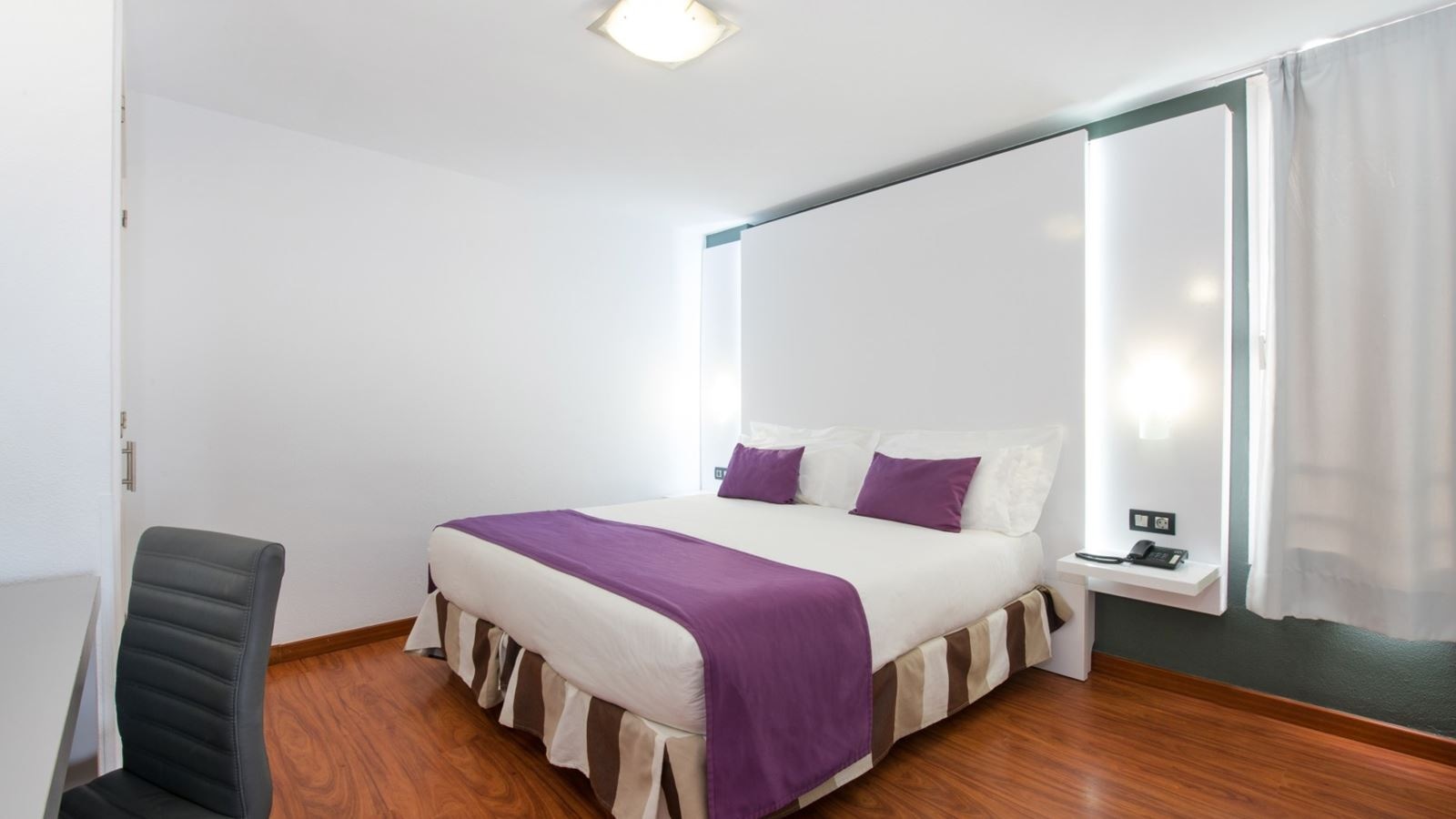 rooms-senior-suite-a