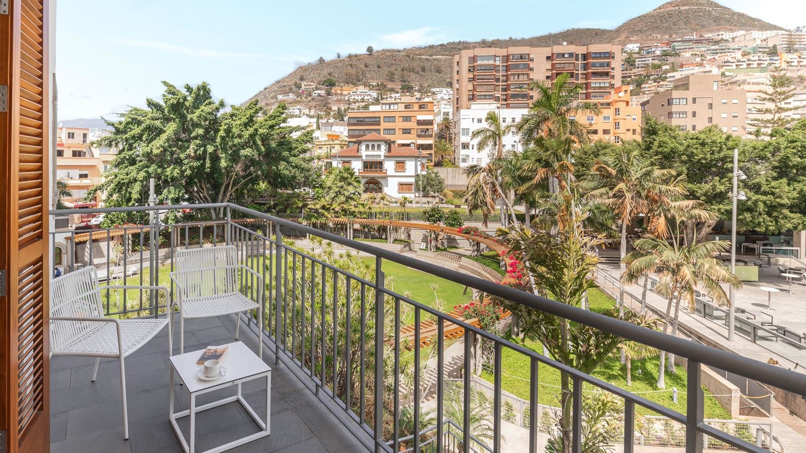 rooms-double-superior-garden-view